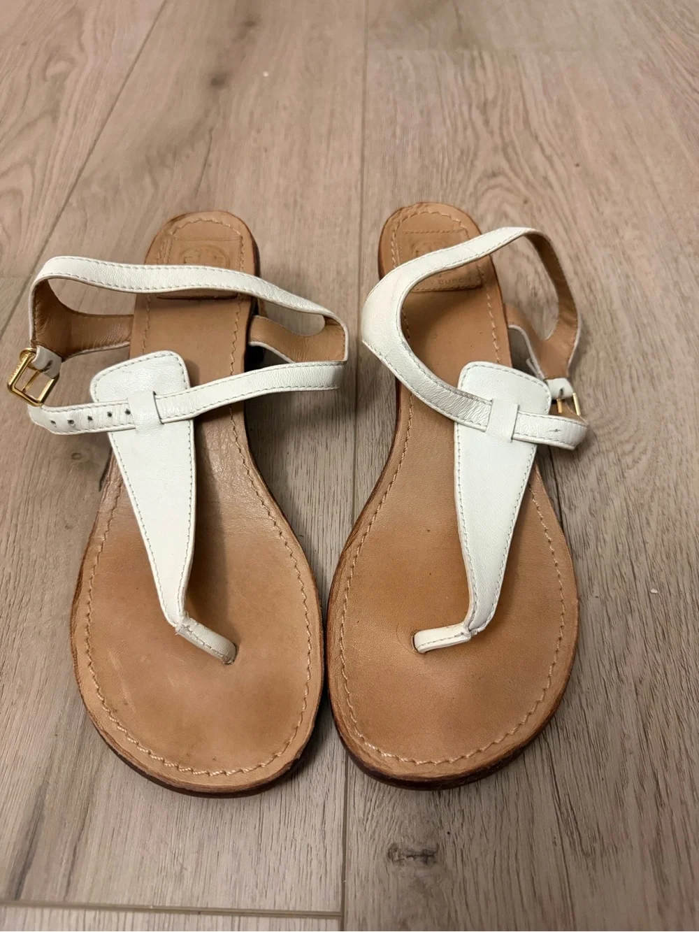 Tory Burch White Leather T-Strap heel/Sandals with Tan Footbed